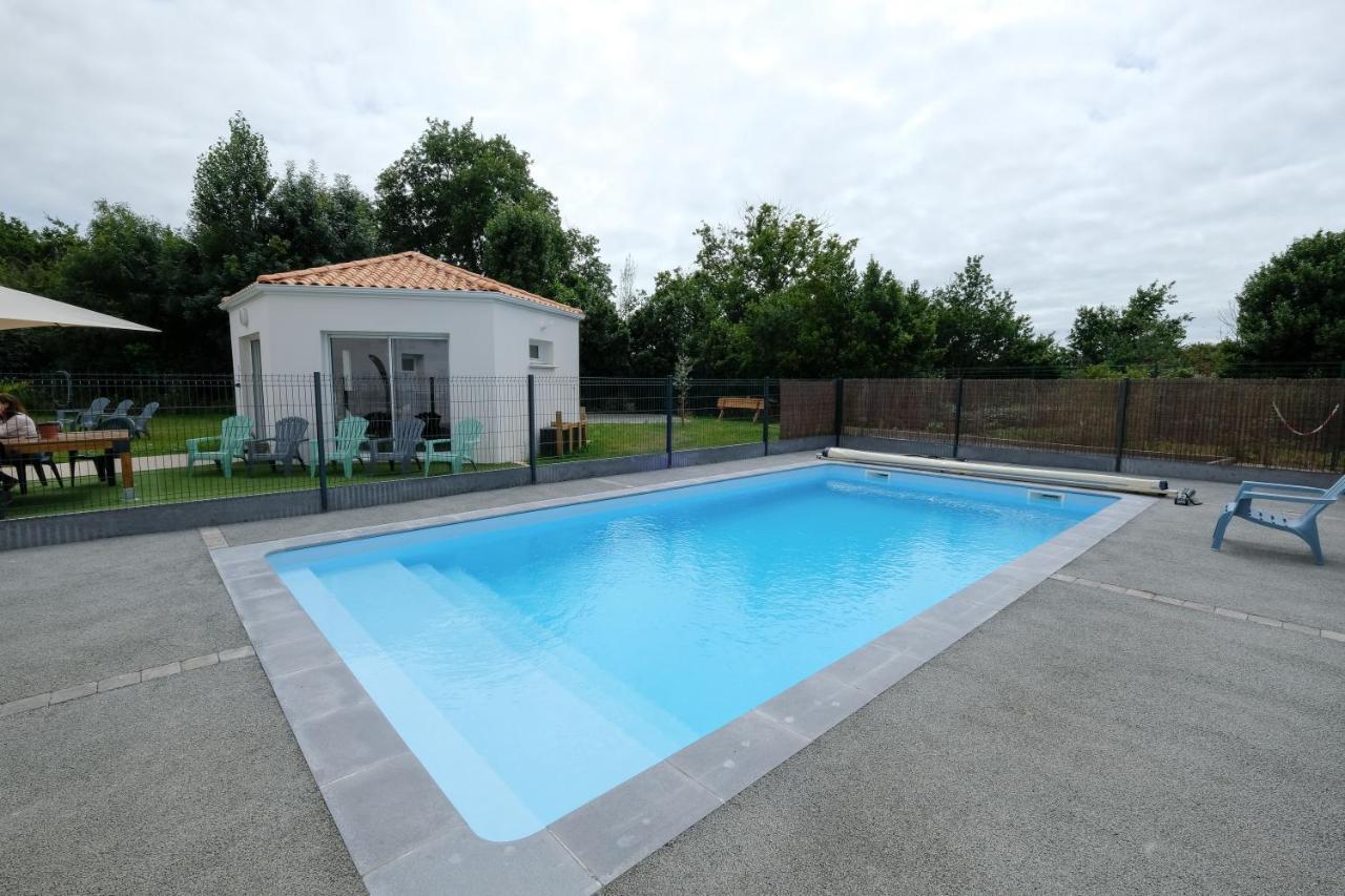 Au Logis Des Muriers Vaire Exterior photo