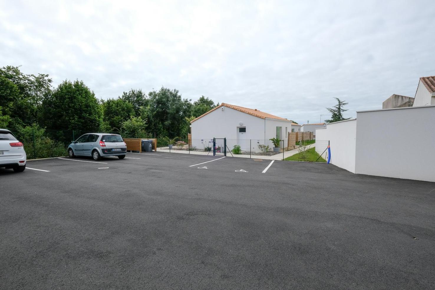 Au Logis Des Muriers Vaire Exterior photo